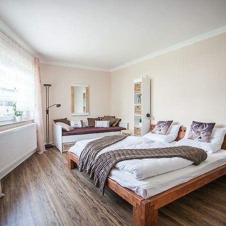 B&B Waldsolms Dış mekan fotoğraf
