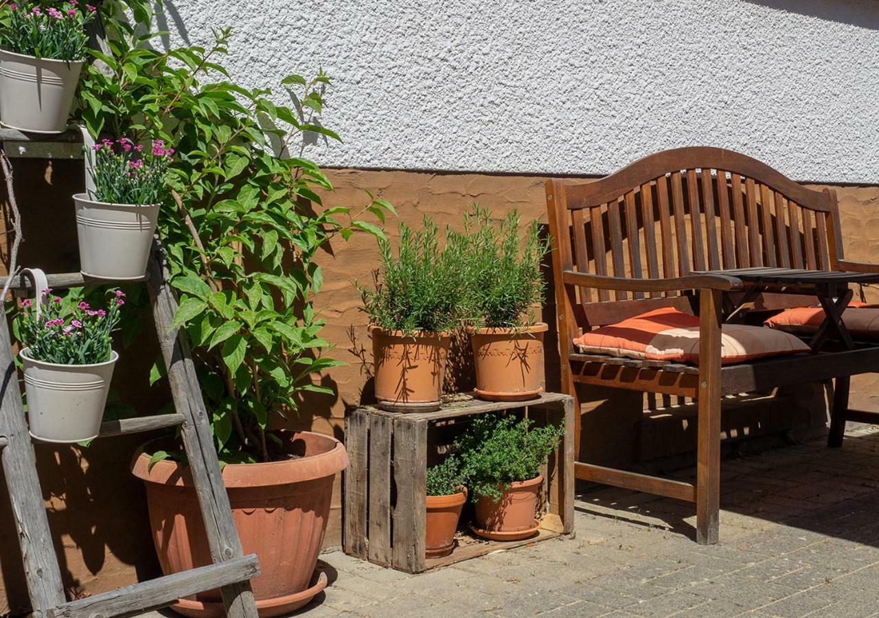 B&B Waldsolms Dış mekan fotoğraf