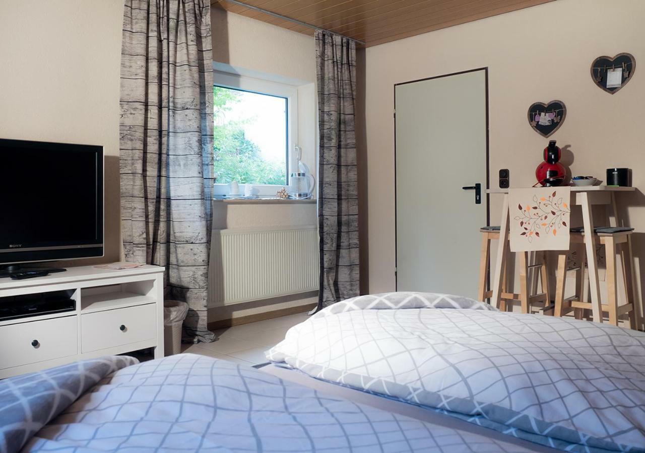 B&B Waldsolms Dış mekan fotoğraf